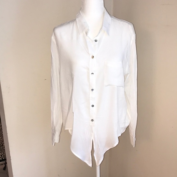 Olivaceous white tee blouse main image 1